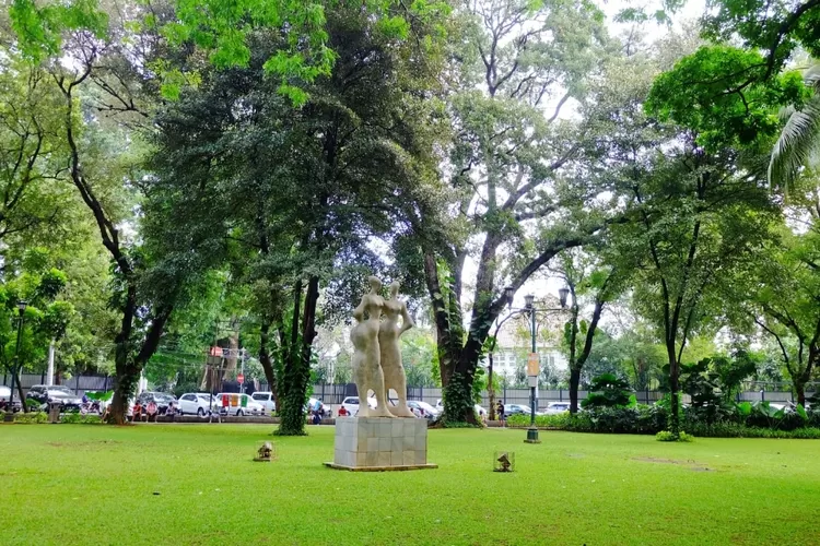 Taman Suropati Jakarta