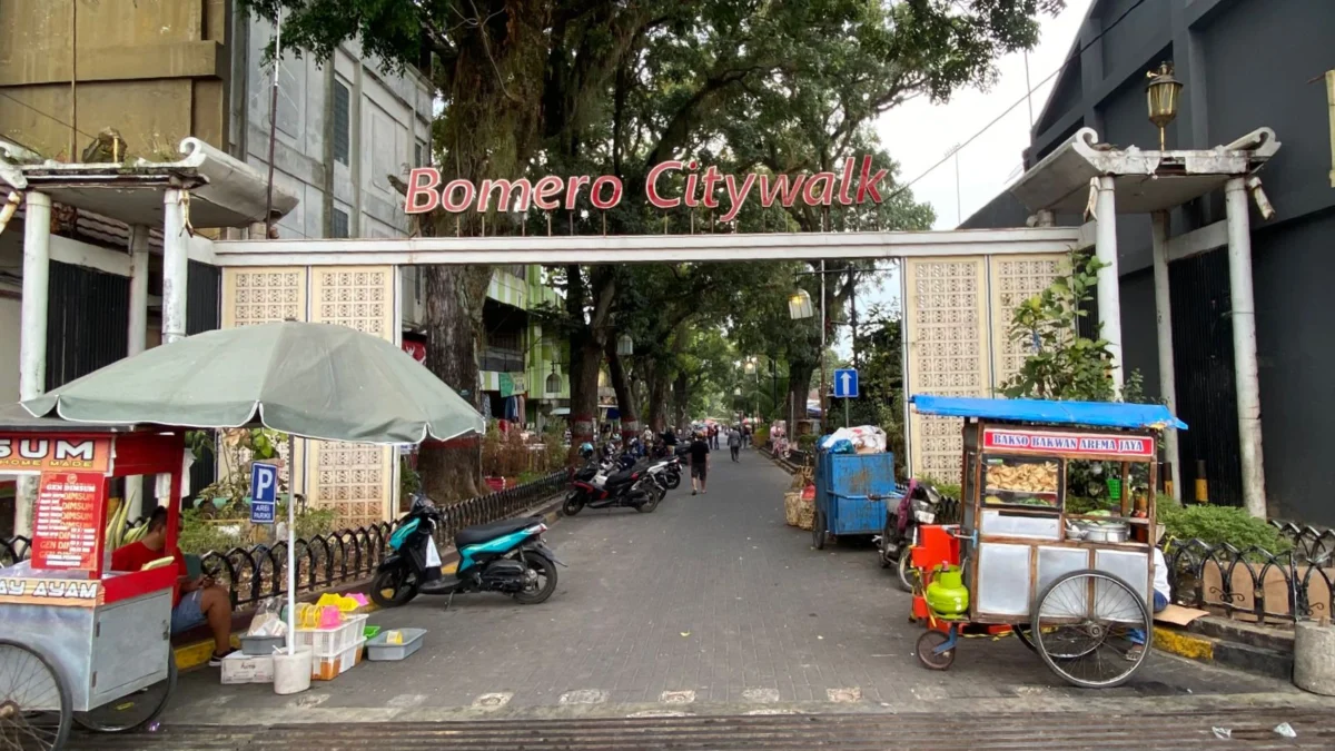 Relokasi pasar bomero