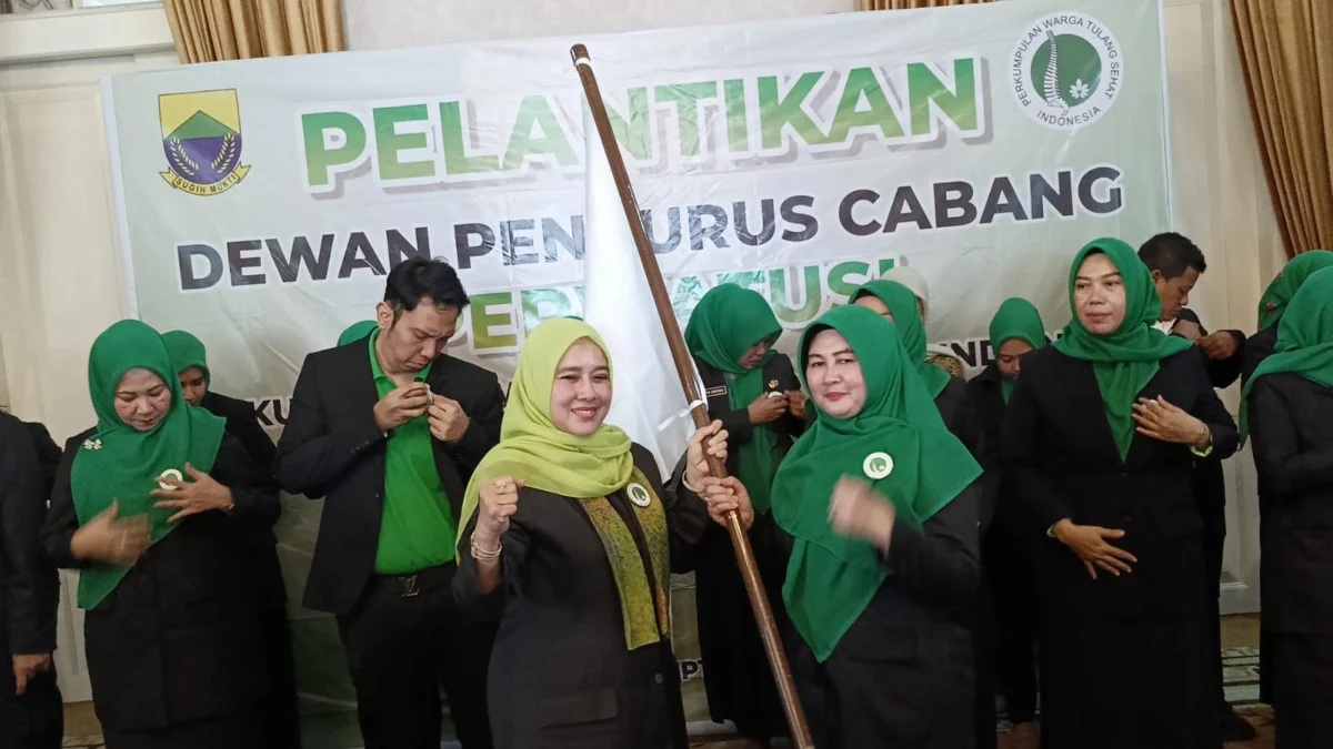 Anita Sincayani Herman Dikukuhkan Sebagai Ketua Perwatusi dan Perwosi Cianjur