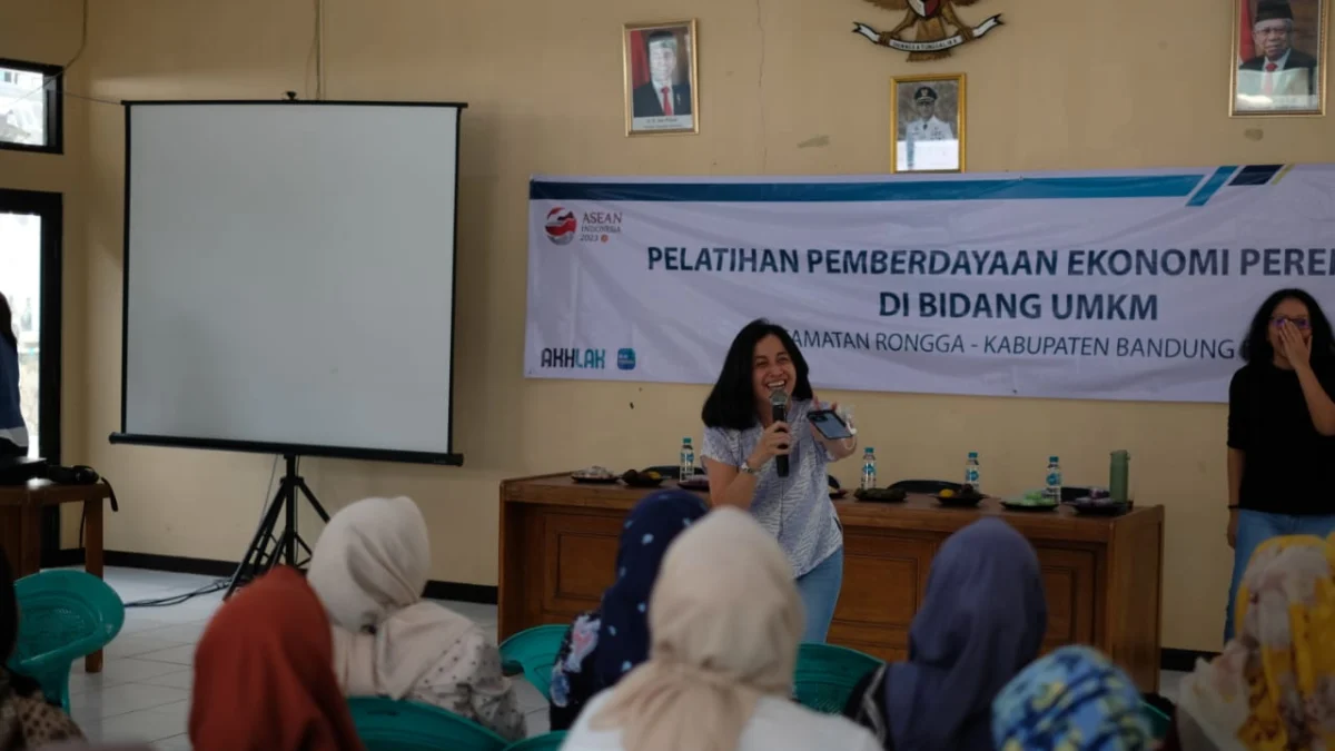 PLN UIP JBT Lanjutkan Program Pemberdayaan Komunitas Perempuan