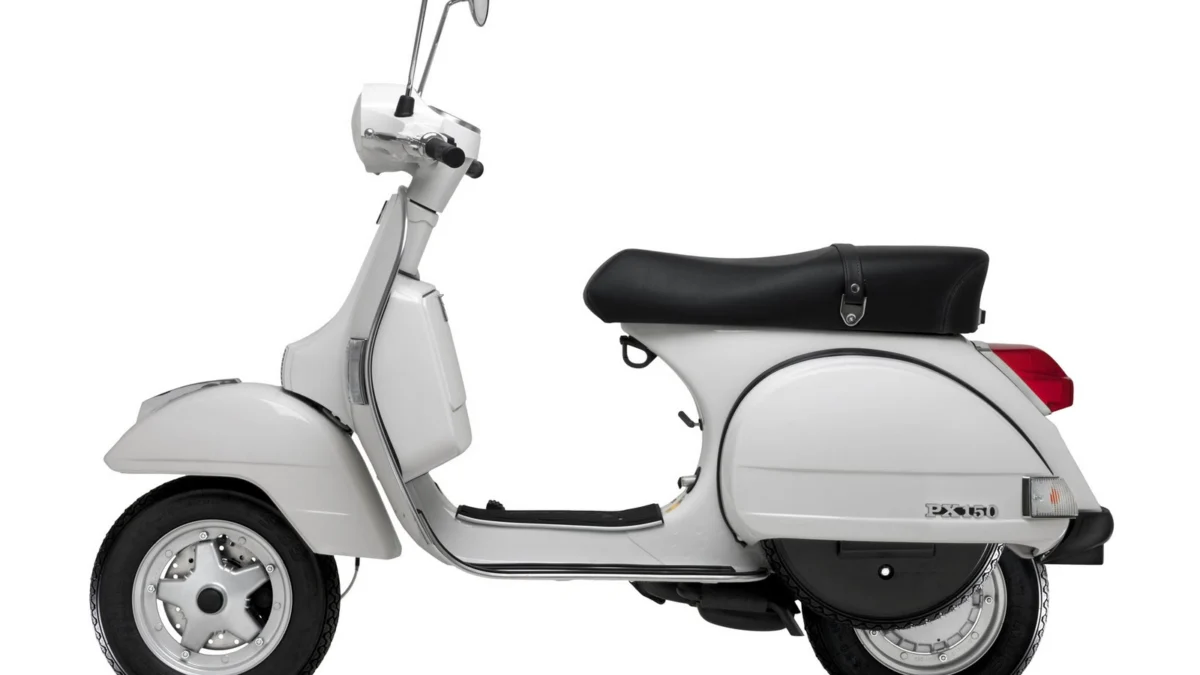 Spesifikasi Vespa New PX 150