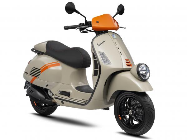 Seharga Mobil LCGC! Berikut Skema Cicilan Vespa GTV 300 HPE