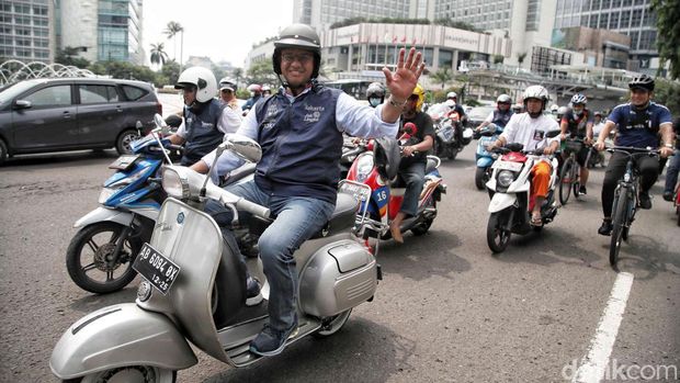 Vespa Milik Anies