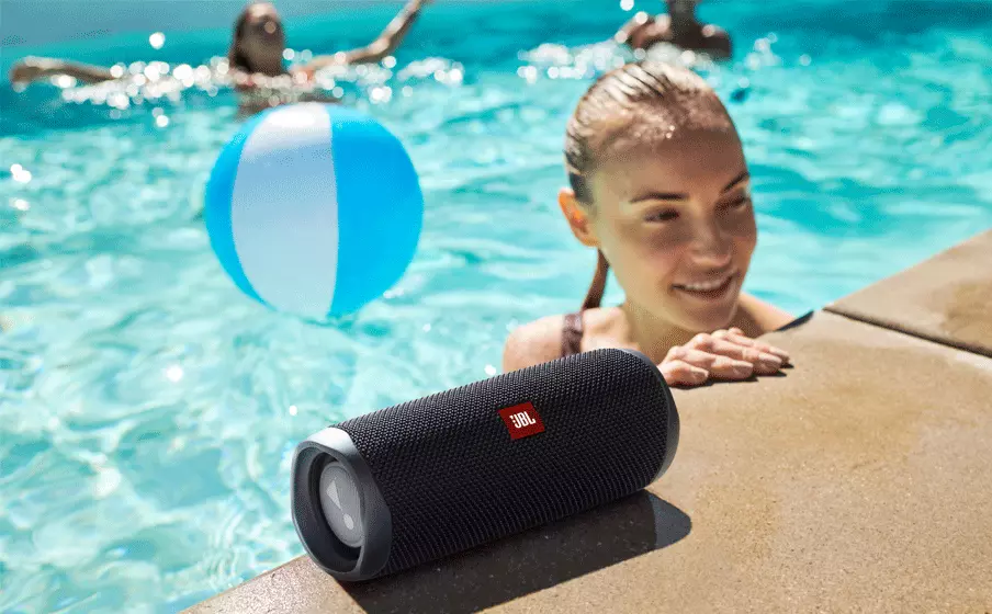 Rekomendasi Speaker Bluetooth Portable, Bisa Kamu Bawa Kemanapun!