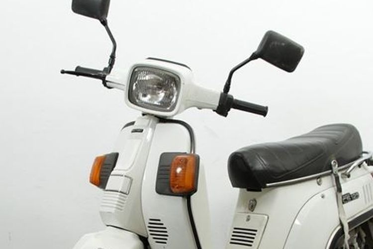 Mirip Vespa PX! Suzuki Gemma 125 Hadir dengan Gaya Futuristik