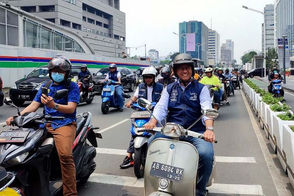 Vespa Ikonik Anies