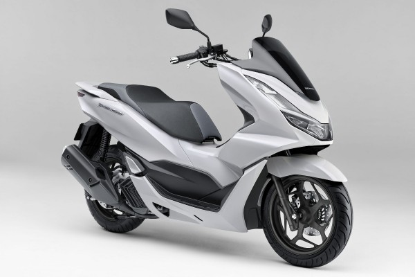 Honda PCX 2023 Hadirkan Sejumlah Fitur Canggih Kekinian