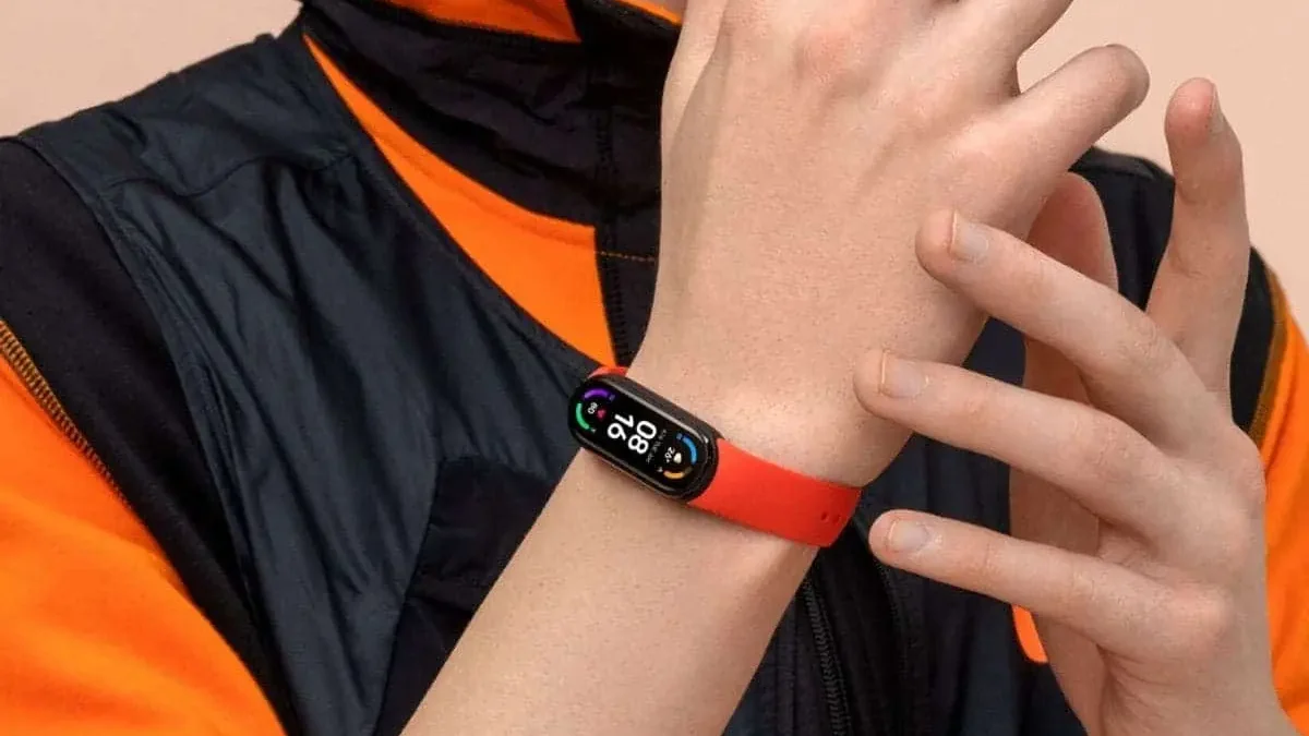 Rekomendasi Smartwatch Xiaomi Berdesain Stylish, Wajib Punya!