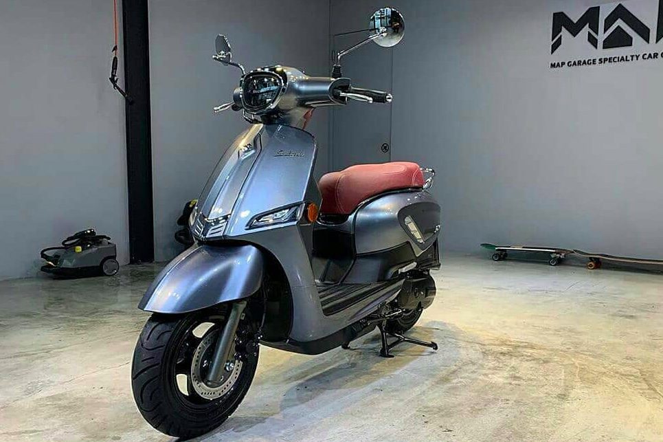 Harga Skutik Klasik Suzuki Saluto Lebih Murah dari Vespa