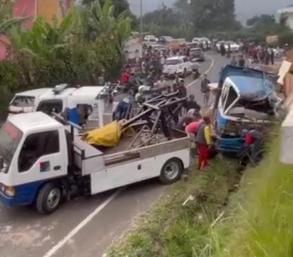 Kecelakaan Maut Kembali Terjadi di Jalur Puncak, Kernet Truk Tewas di Tempat