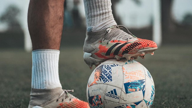 3 Sepatu Bola yang Menjadi Andalan Para Pesepakbola Dunia