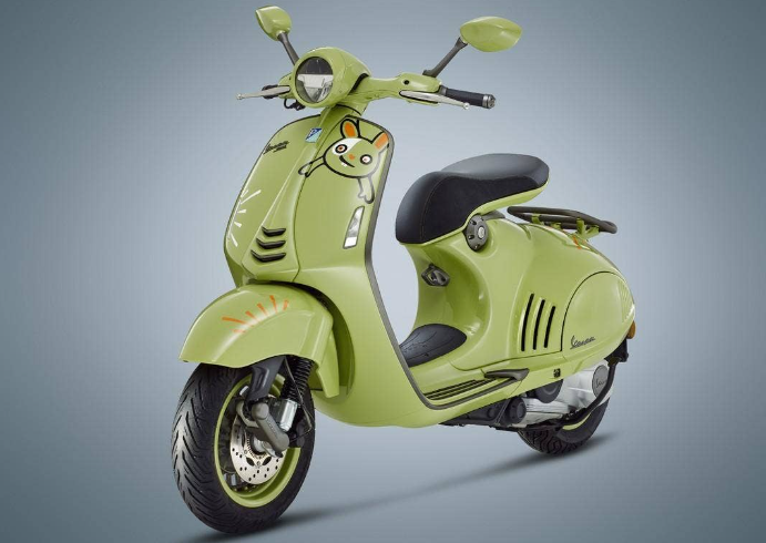 Vespa 946 10 anniversario