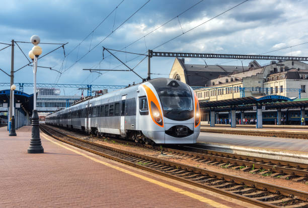 Wisata dekat Stasiun Kereta Cepat Padalarang