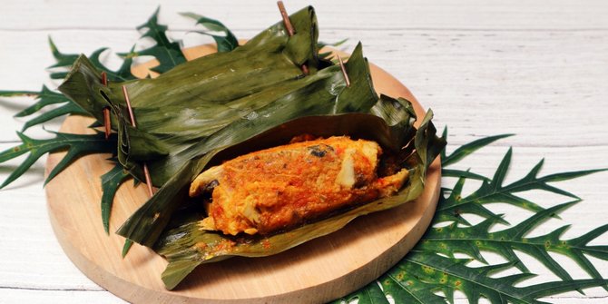 Manfaat Bungkus Makanan Pakai Daun Pisang, Kalian Harus Tau