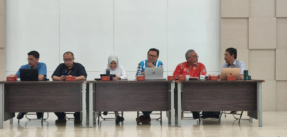 PLN Libatkan LMDH dalam Reforestasi Kawasan Hutan di Sekitar PLTA Upper Cisokan