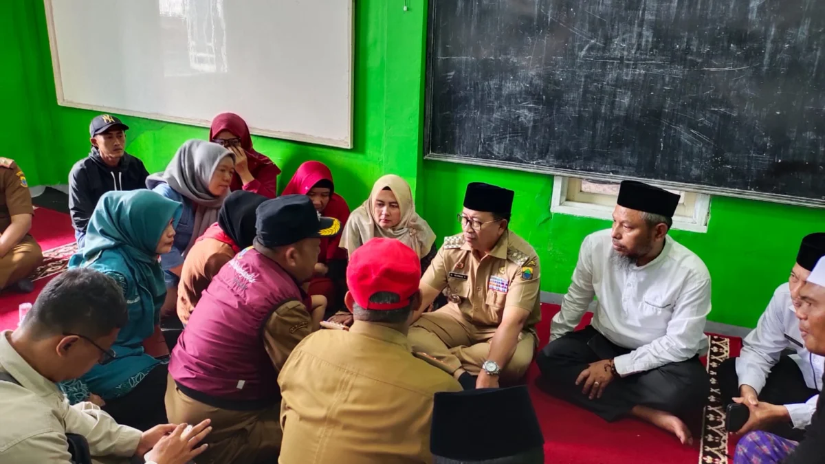 Heboh Pernikahan Sejenis, Bupati Cianjur Sambangi Rumah IH