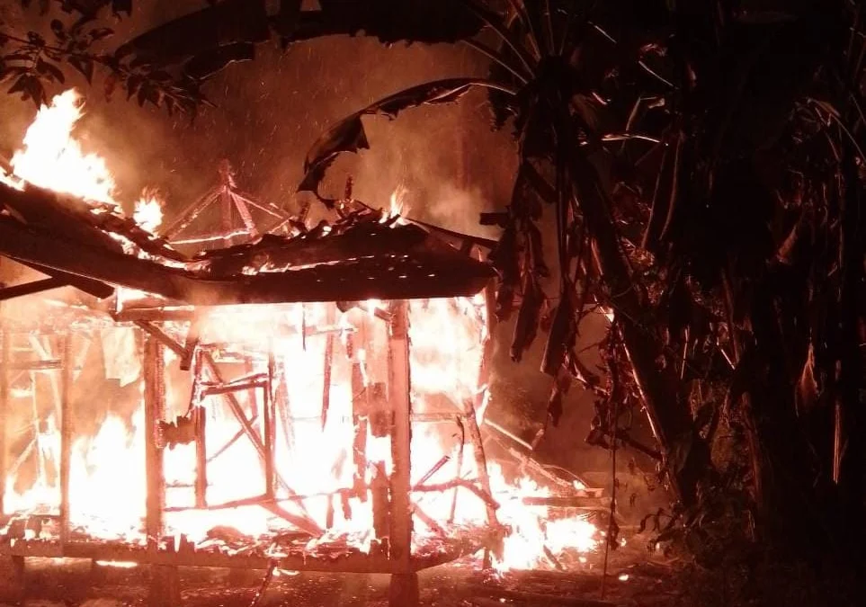 rumah takokak terbakar