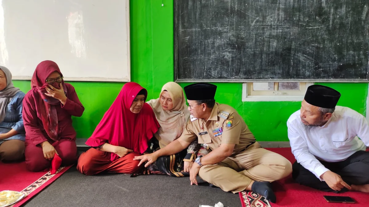 Bupati Cianjur Imbau Warga Berhati-hati agar Pernikahan Sesama Jenis Tak Terulang. (dik)