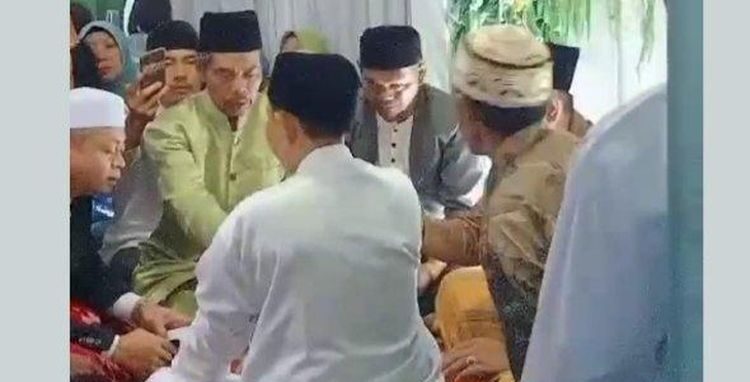 Pengantin Sesama Jenis di Cianjur Sempat Jalani 'LDR' Selama Dua Tahun.