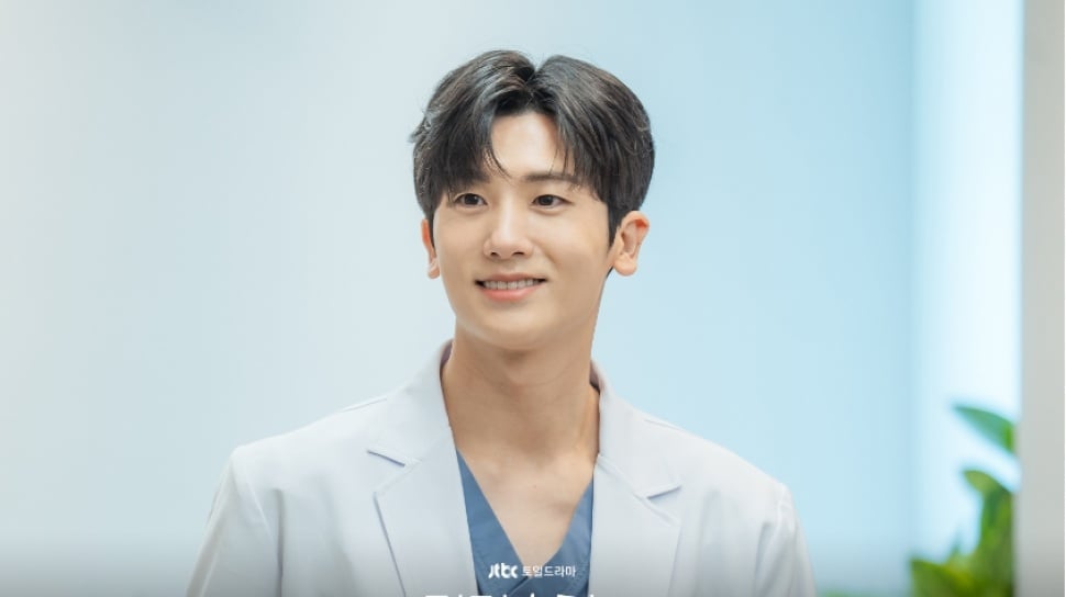 Alasan Manis Park Hyung Sik Bintangi Drama Korea Doctor Slump