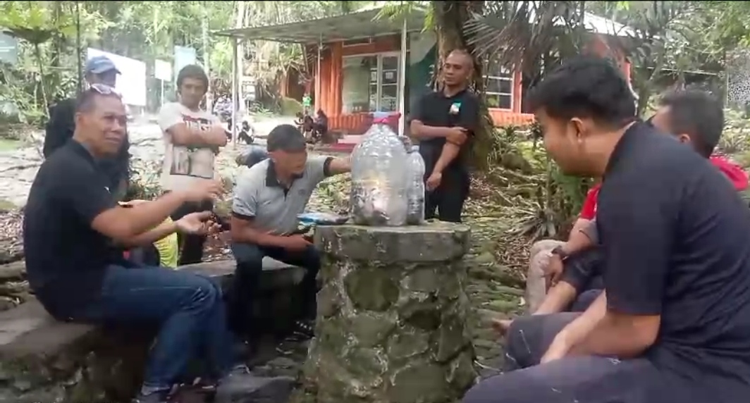 Komite Sub DAS Cikundul Kampanye Pengelolaan Sampah dengan Konsep Ecobrick di Kawasan TNGGP