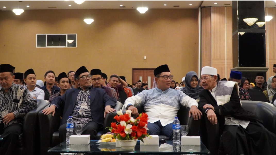 Ikut Ridwan Kamil, Ribuan Pesantren, Kyai dan Tokoh Agama di Jabar Dukung Prabowo-Gibran