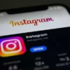 Menggunakan Instagram