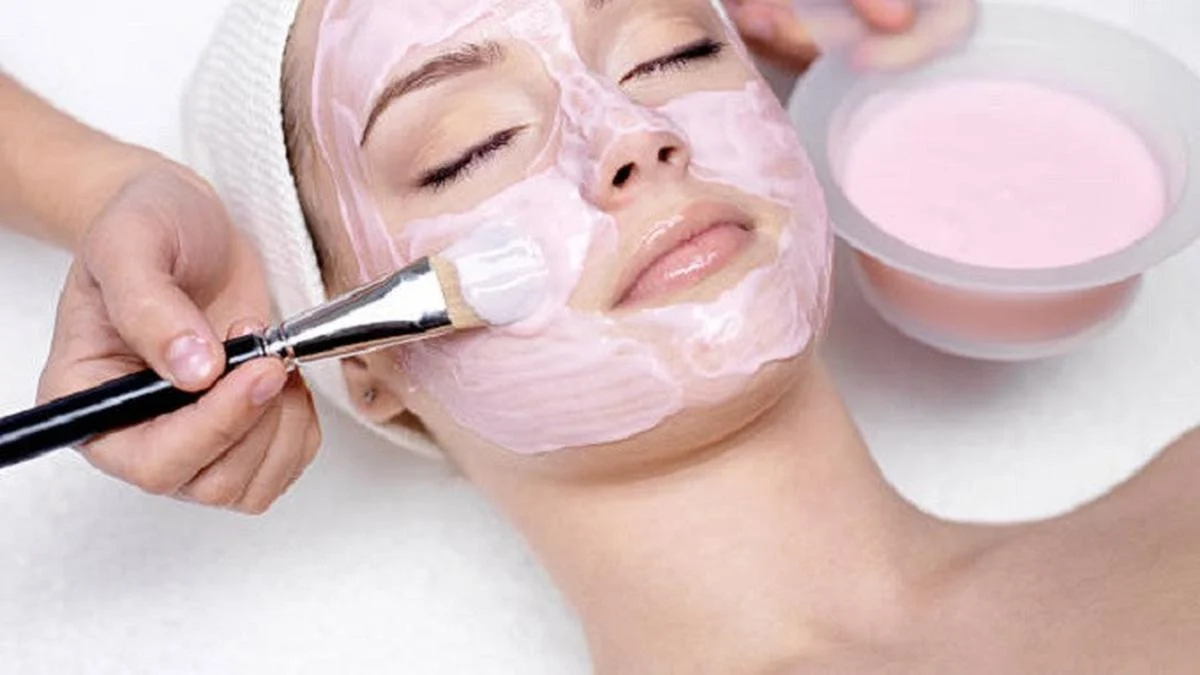 Inilah 8 Masker Alami untuk Mencerahkan dan Bikin Wajah Glowing