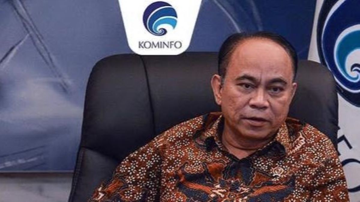 Menkominfo Akan Melarang Penjualan Paket Internet di Bawah 100 Mbps Menkominfo Akan Melarang Penjualan Paket Internet di Bawah 100 Mbps