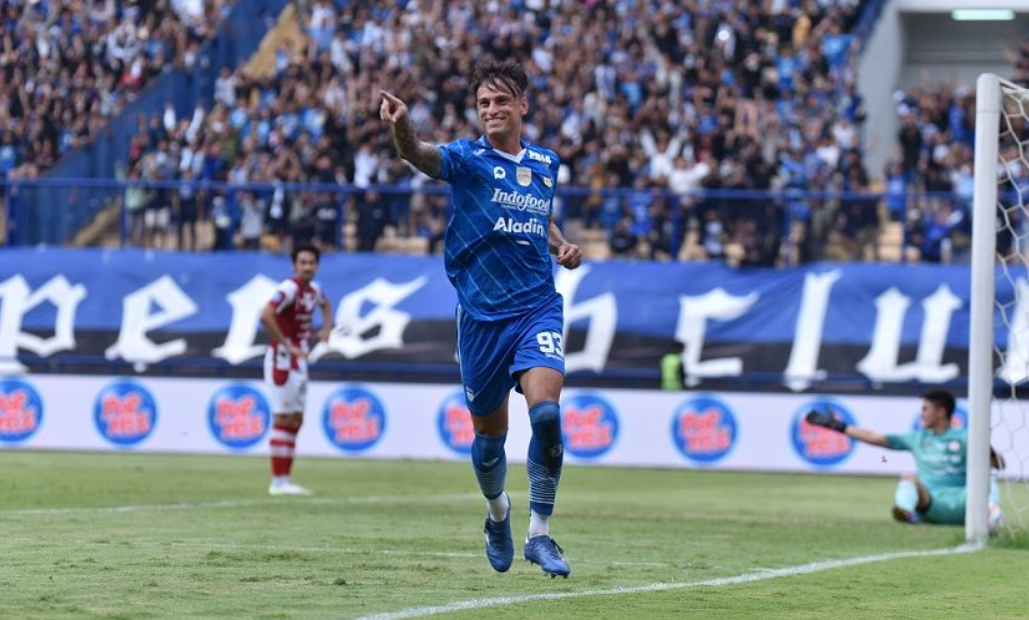 Klasemen Sementara Liga 1: Persib Bandung Naik Posisi Kedua Menggeser Bali United(foto:persib.co.id)