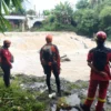 Santri ABG Korban Tenggelam di Sungai Cibogo Belum Ditemukan.