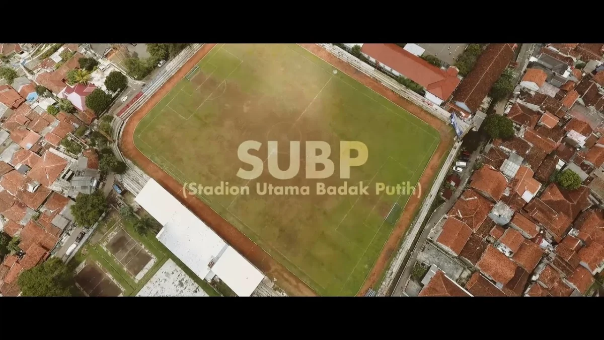 Stadion Utama Badak Putih