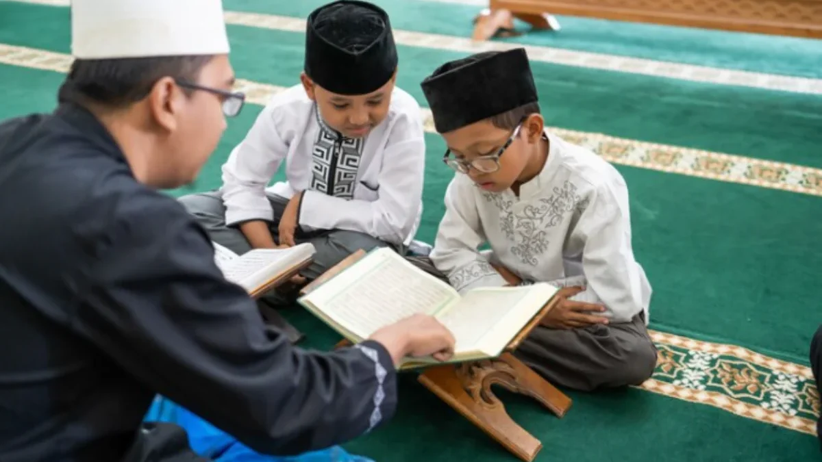 Perkuat Iman di Hari Jumat: Amalan-Amalan yang Dianjurkan