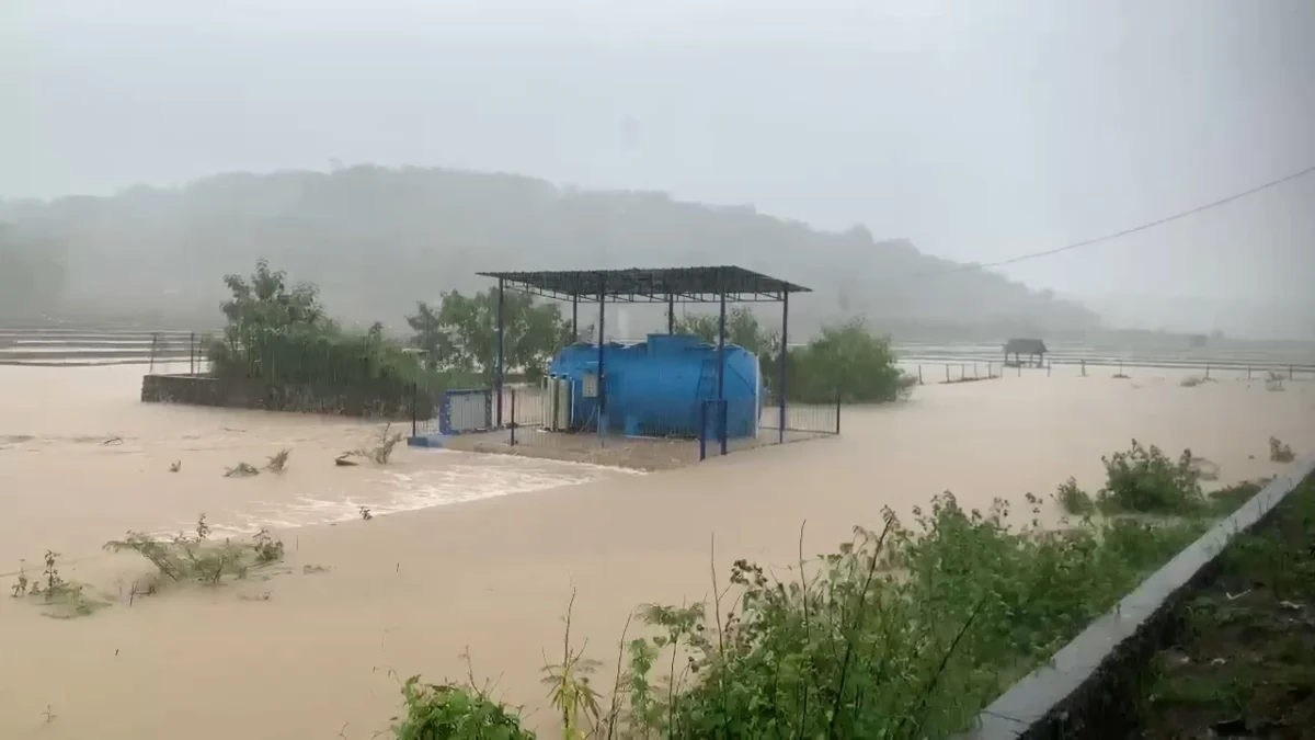 Terendam banjir