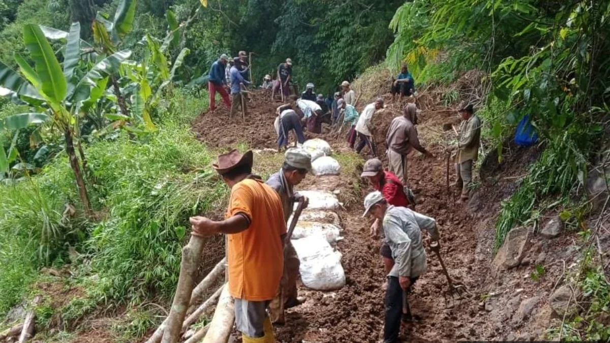 Kerja Bakti