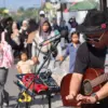 Looping artist