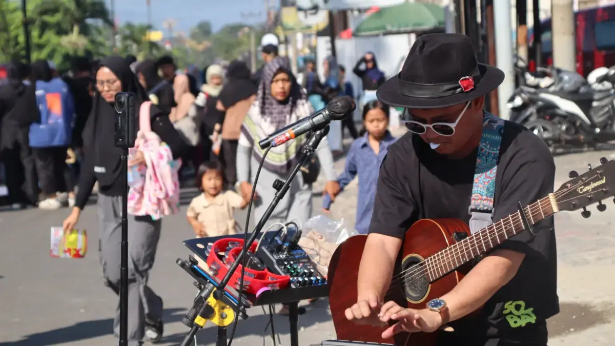 Looping artist