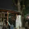 Dibongkar