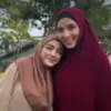 Profil Lengkap Badriah