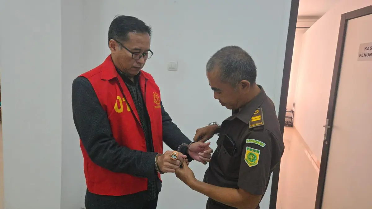 Tim penyidik Kejaksaan Negeri (Kejari) Cianjur kembali menetapkan satu tersangka baru dalam kasus dugaan tinda