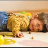 6 Cara Menghadapi Anak yang Tantrum
