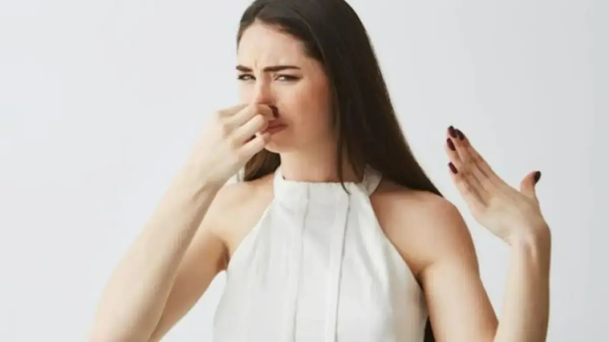 6 Cara Efektif Menghilangkan Bau Badan,