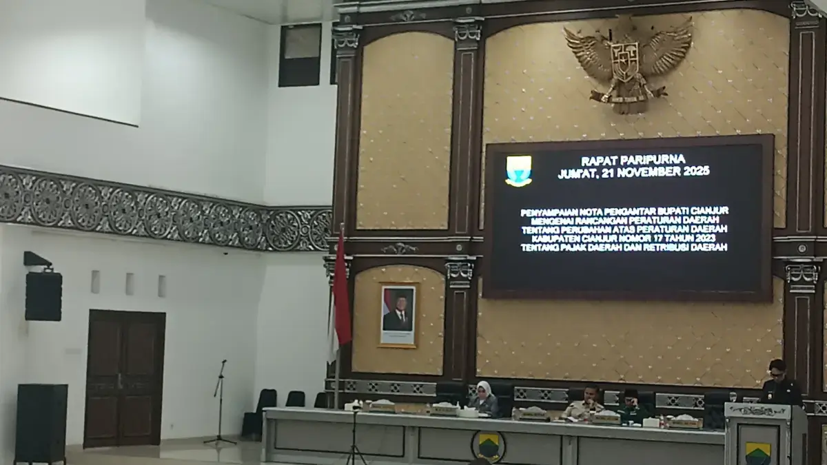 Wabup Cianjur Sampaikan Nota Pengantar Raperda Perubahan Atas Perda Nomor 17 Tahun 2023 Tentang PDRD PDRD