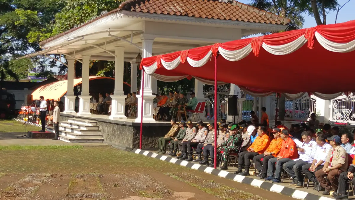 Ramzi Tekankan Kesiapan Seluruh Elemen Hadapi Risiko Bencana Hidrometeorologi Ramzi Tekankan Kesiapan Seluruh Elemen Hadapi Risiko Bencana Hidrometeorologi