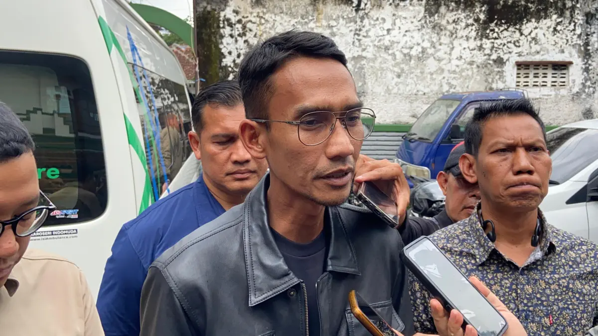 Pertamina Menyampaikan Duka Cita dan Beri Santunan pada Keluarga Ipan Pertamina Menyampaikan Duka Cita dan Beri Santunan pada Keluarga Ipan