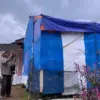 Sejak Gempa Cianjur Tiga Tahun Silam, Fitria dan Anaknya Masih Tinggal di Tenda Huntara