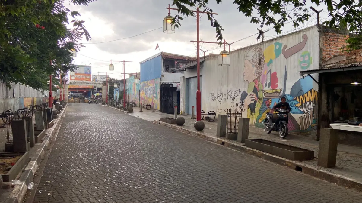 Bomero Lengang, Pedagang yang Bertahan Kebingungan