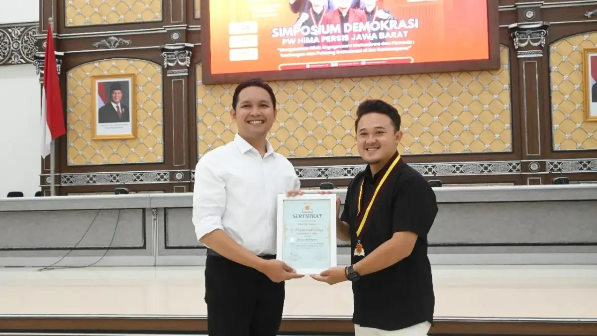 Bupati Cianjur Apresiasi HIMA PERSIS sebagai Penggerak Literasi Demokrasi Pemuda HIMA Persis