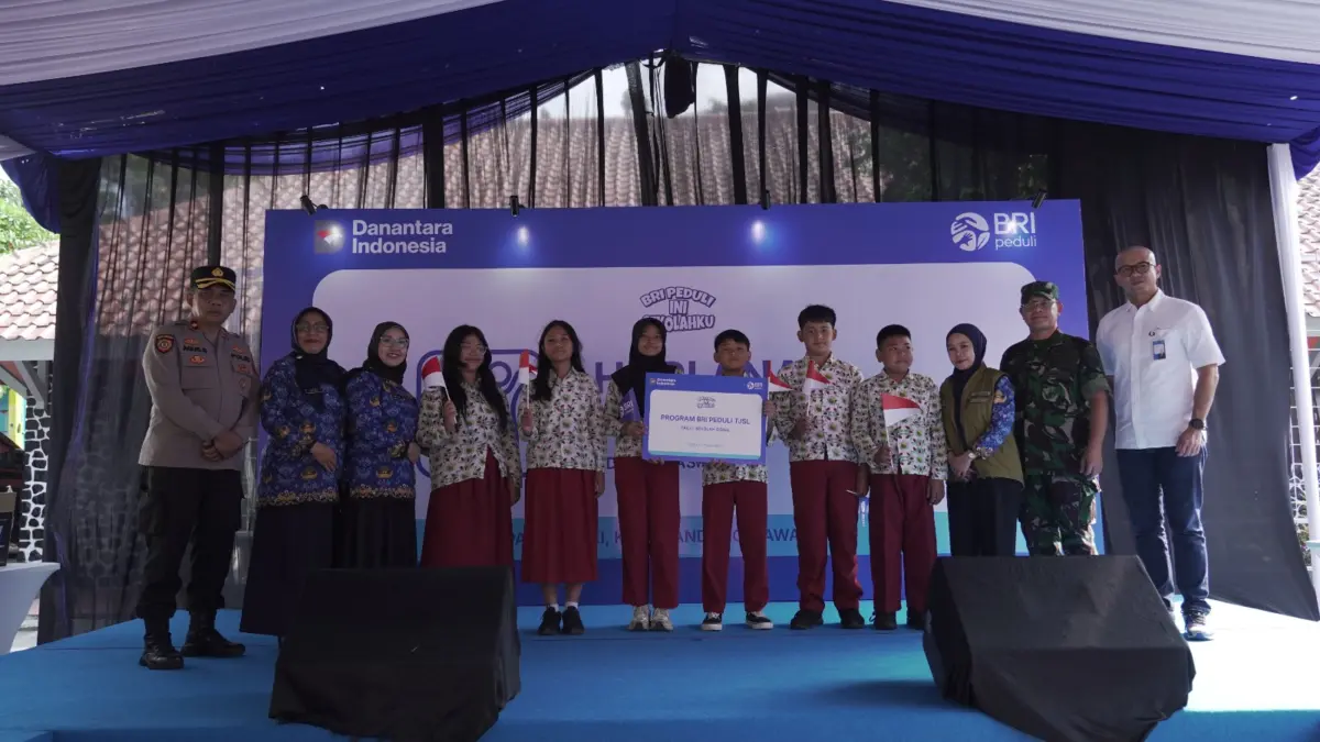 Rajut Mimpi Generasi Emas: BRI Peduli "Ini Sekolahku" Sentuh Dua Sekolah Dasar di Kota Bandung TJSL BRI