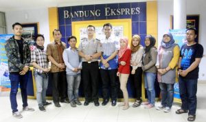 Ingin Ikat Hubungan Emosional